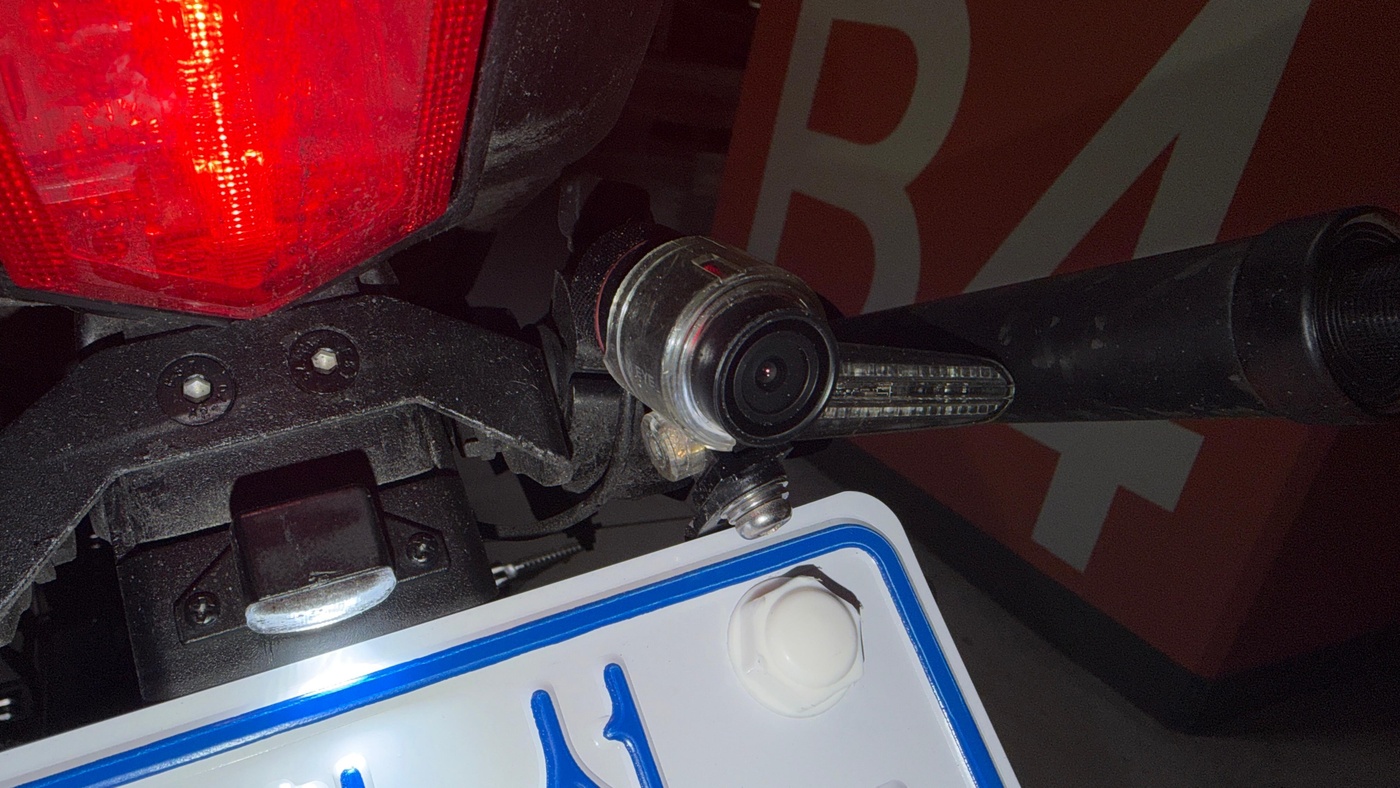 Yamaha-R7 (700cc)