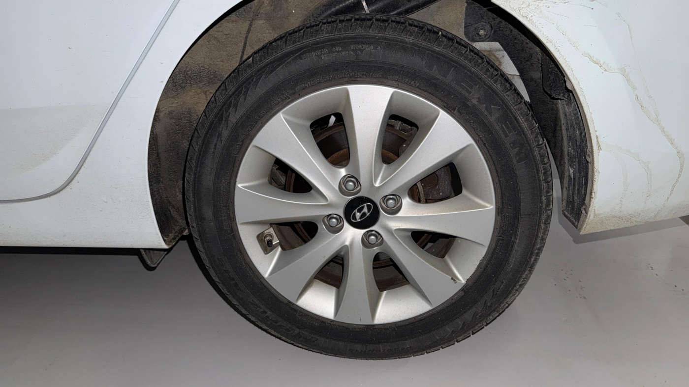 Hyundai-Accent