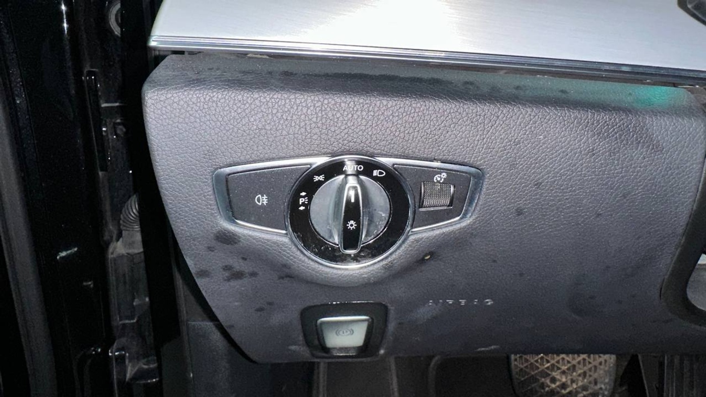 Mercedes-Benz-E250