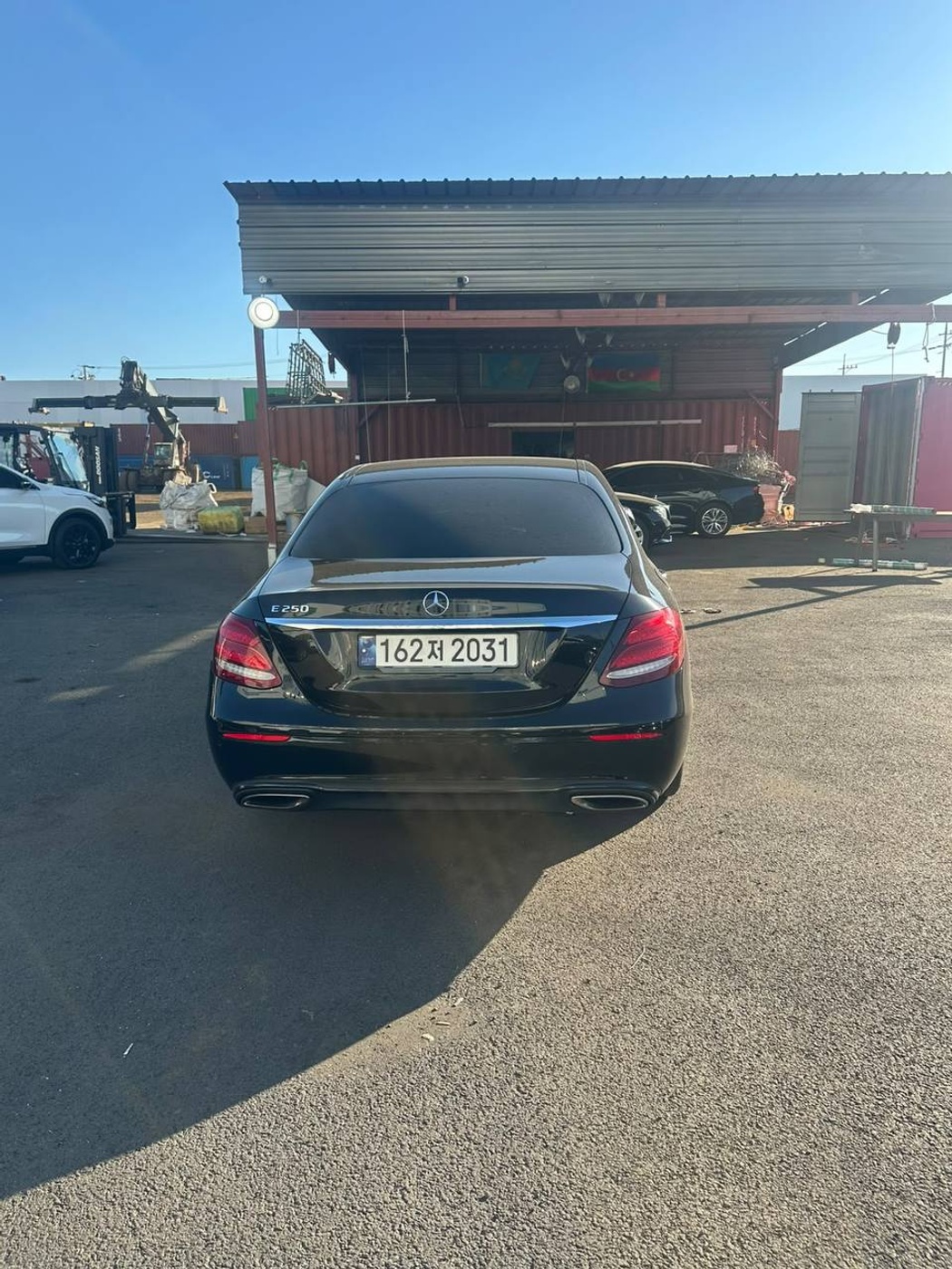 Mercedes-Benz-E250