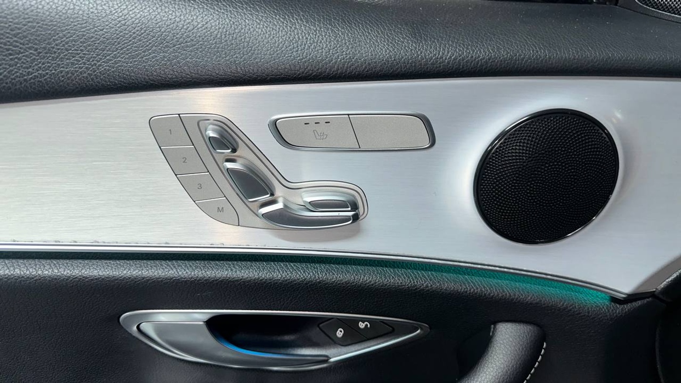 Mercedes-Benz-E250