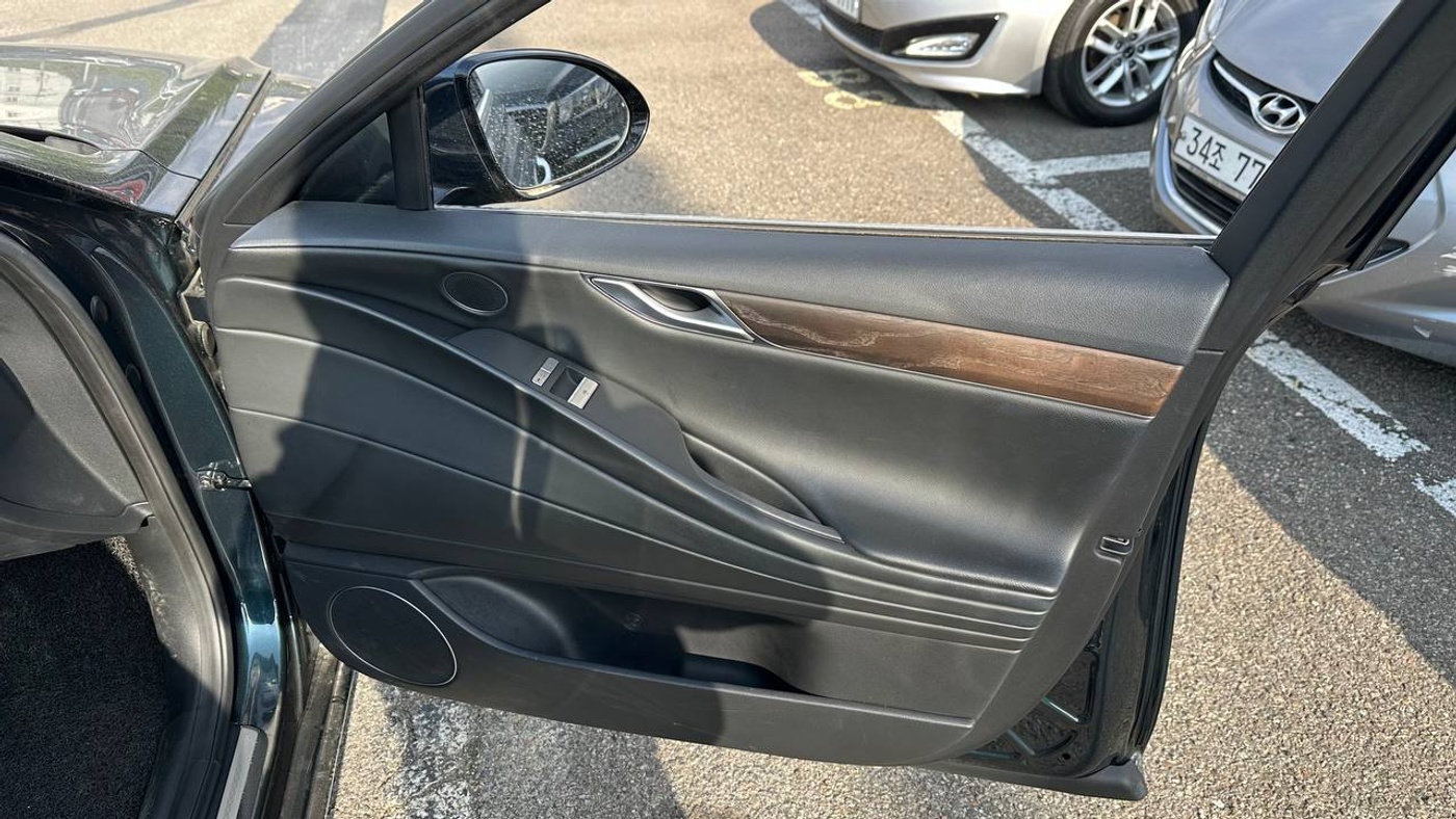 Genesis-G80