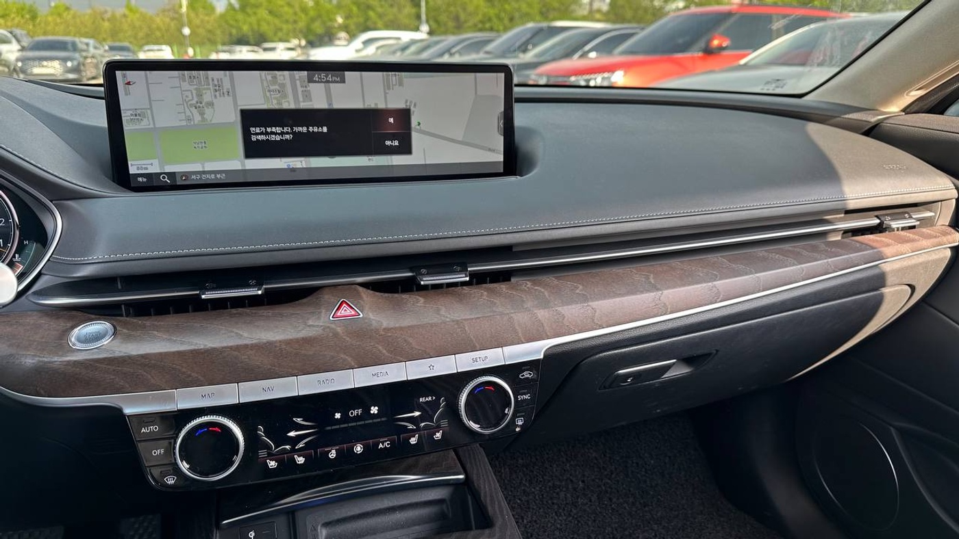Genesis-G80