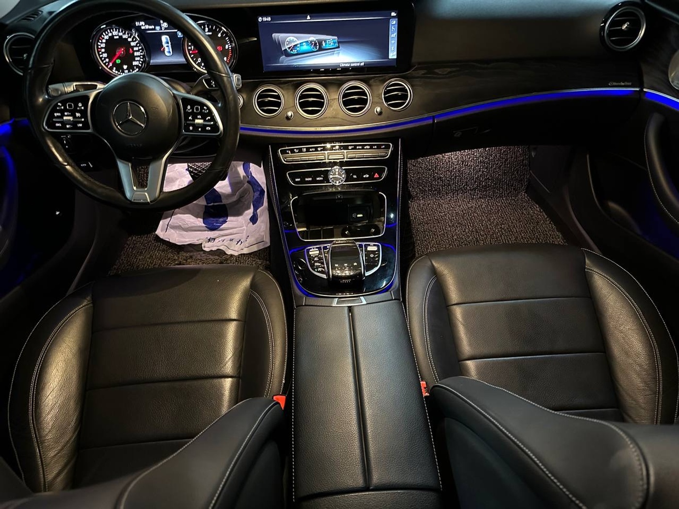 Mercedes-Benz-E220d