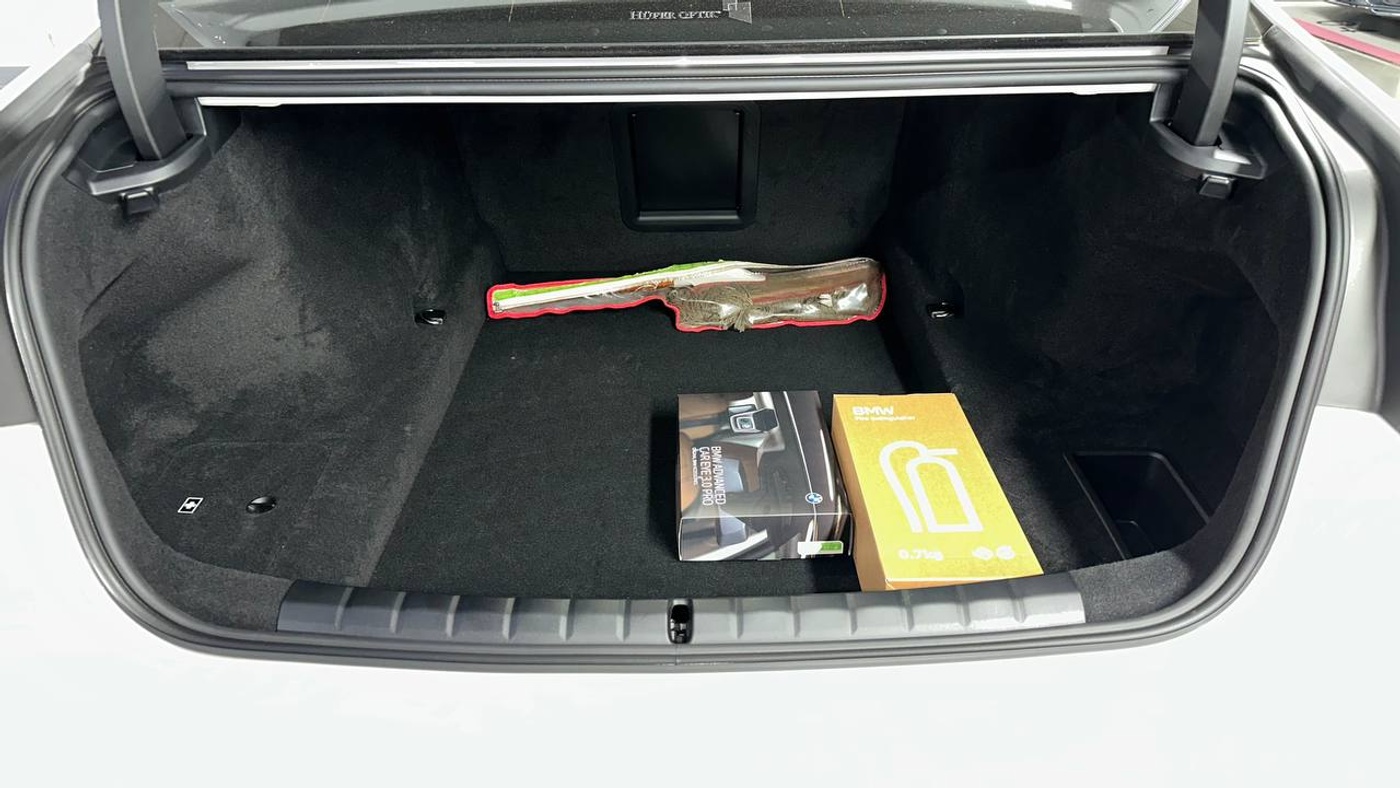 BMW-740i M 스포츠