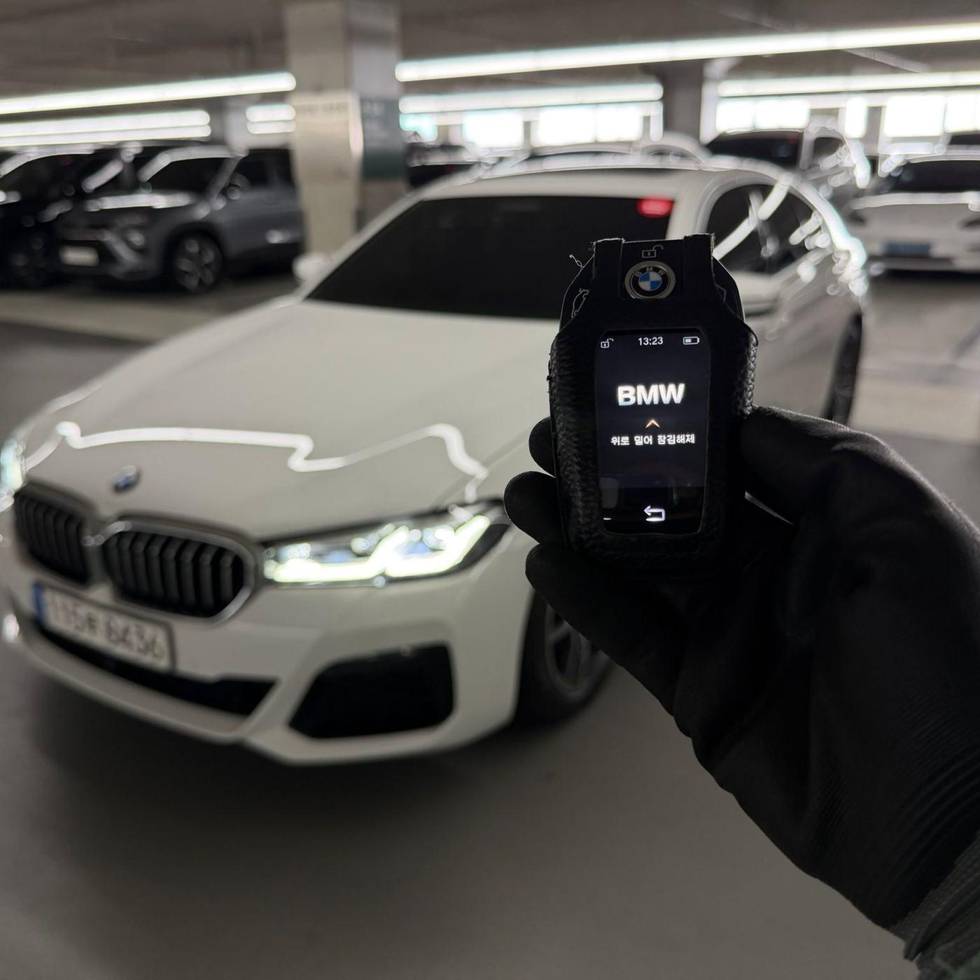 BMW-520i