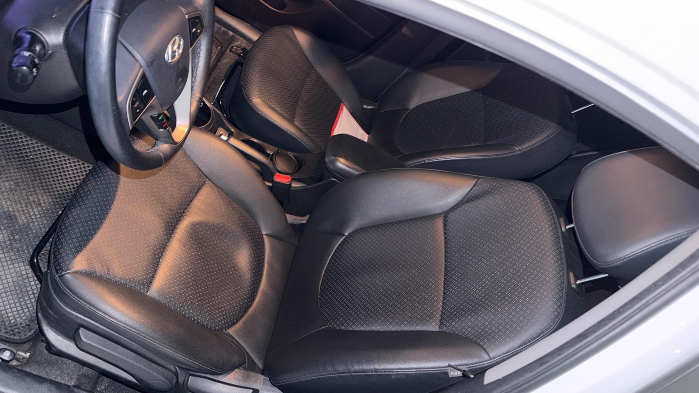 Hyundai-Accent
