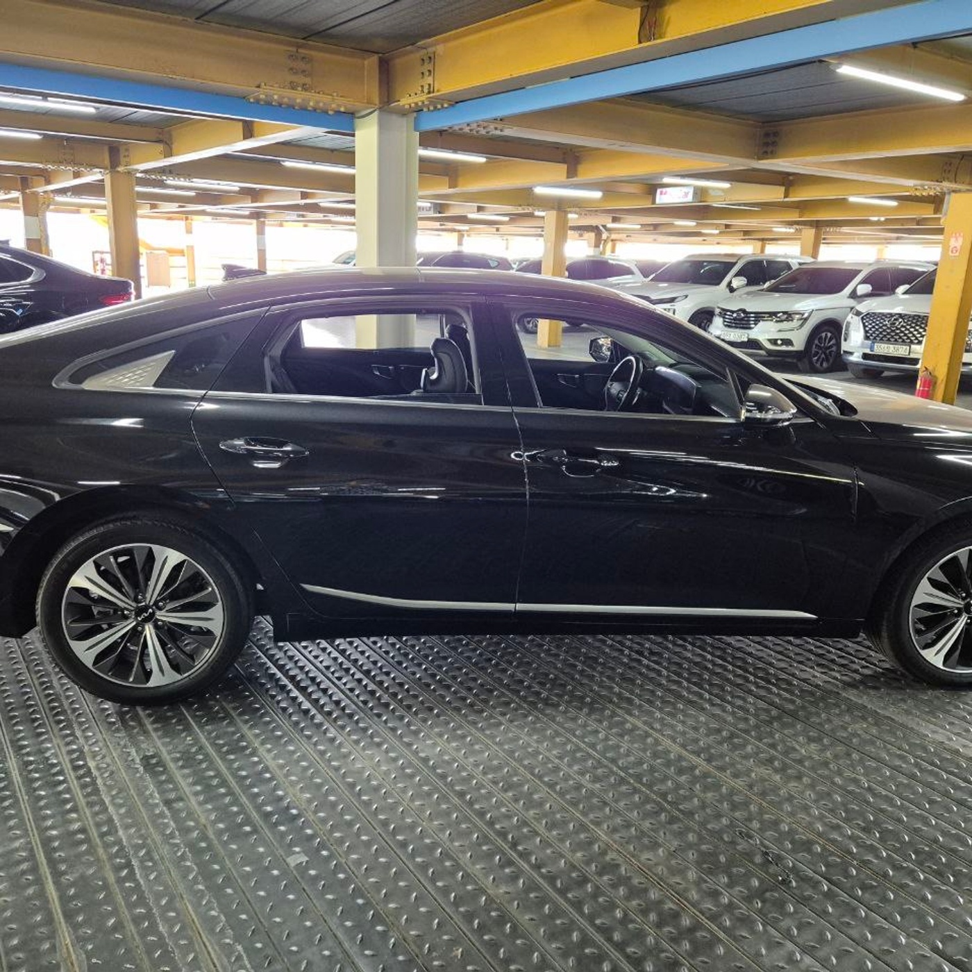 Kia-K8