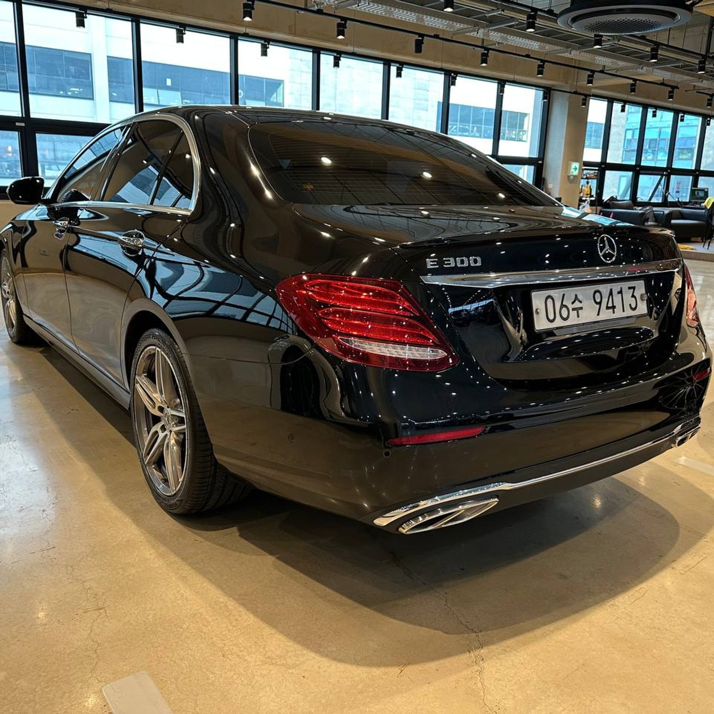 Mercedes-Benz-E-Class