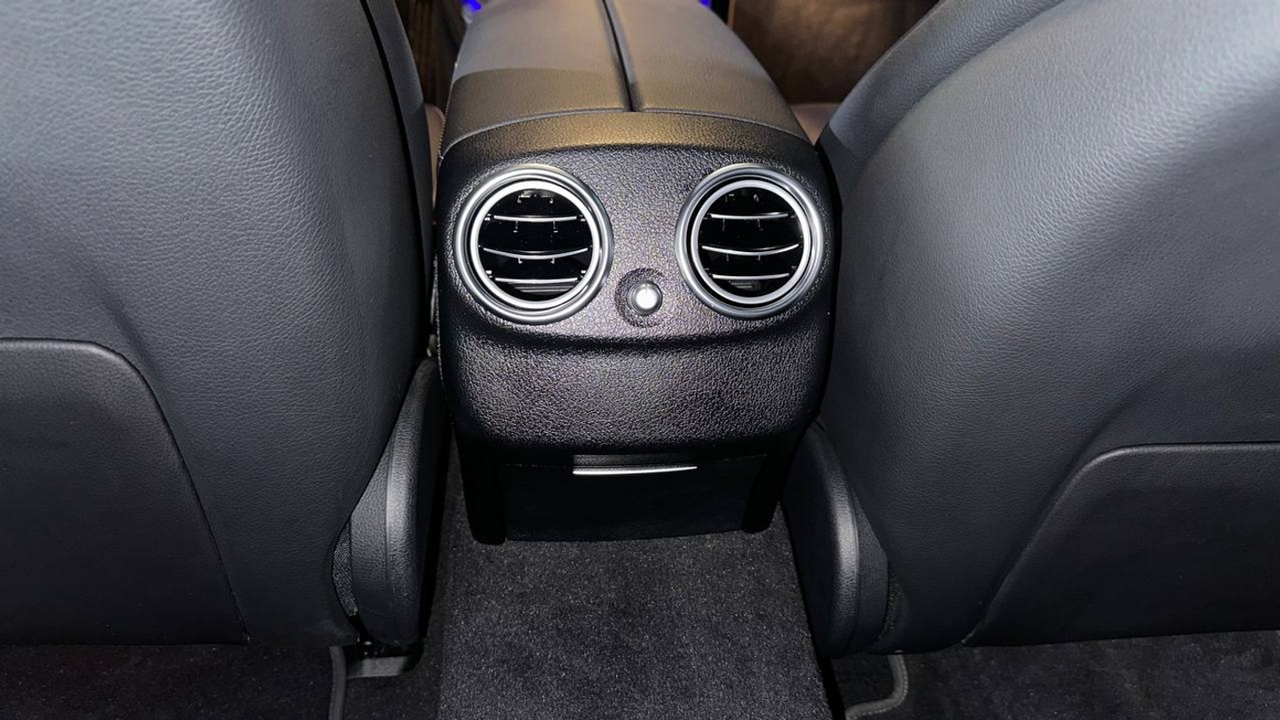 Mercedes-Benz-E250