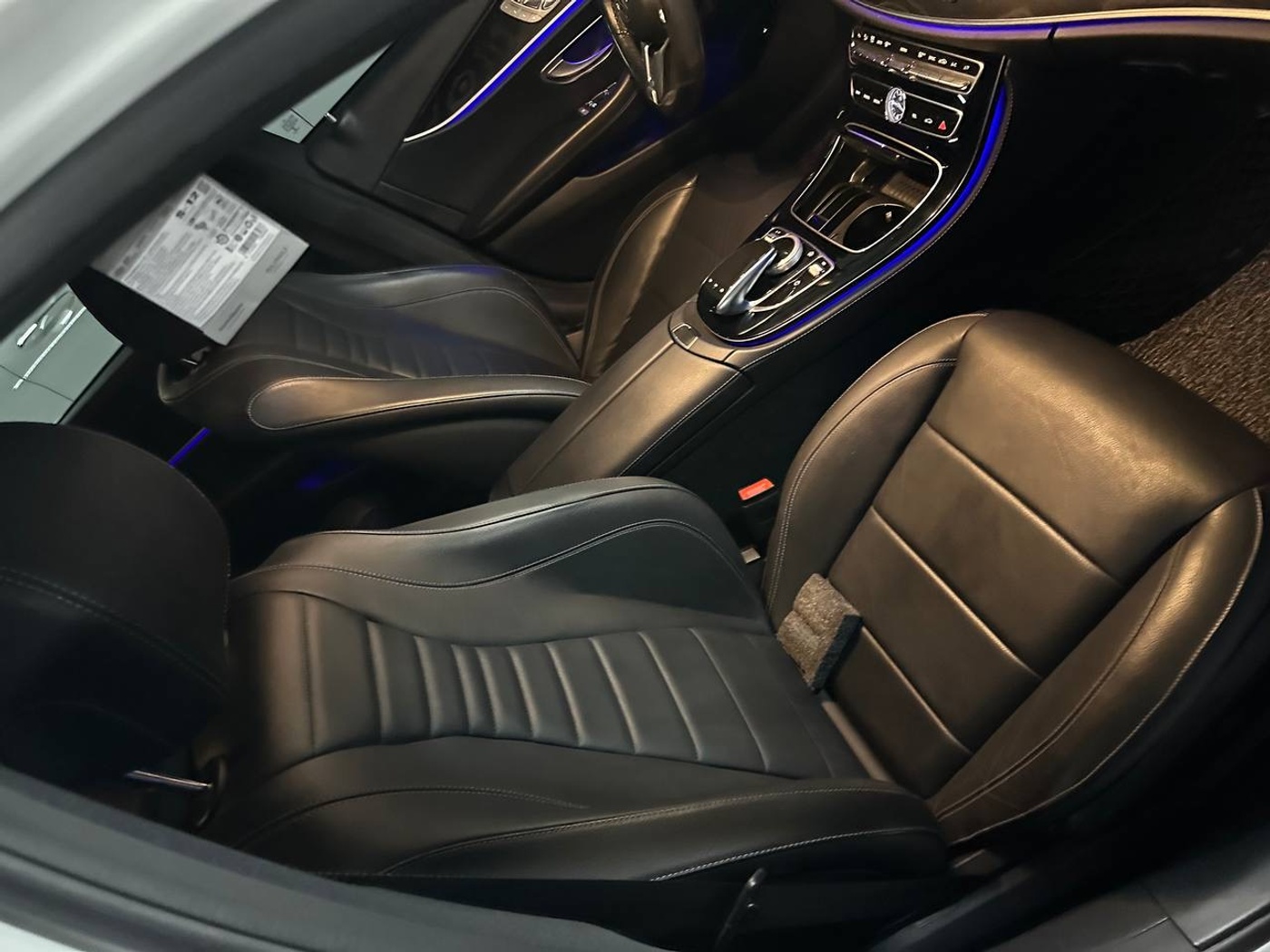 Mercedes-Benz-E220d