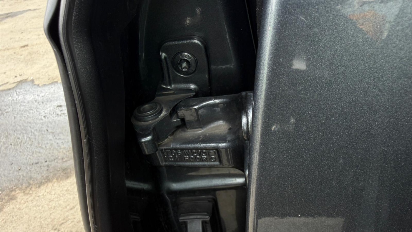Mercedes-Benz-E300