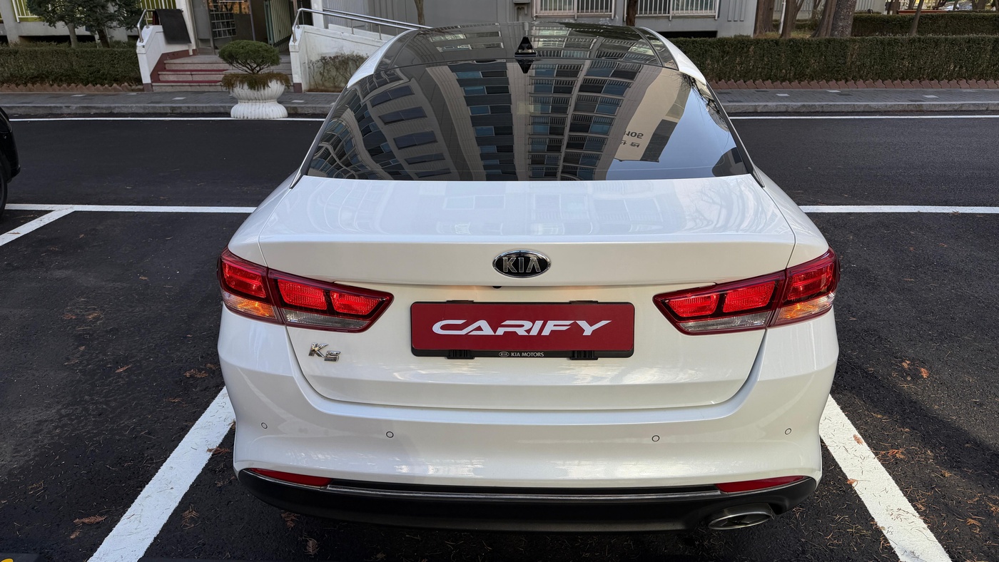 Kia-K5 (Optima)