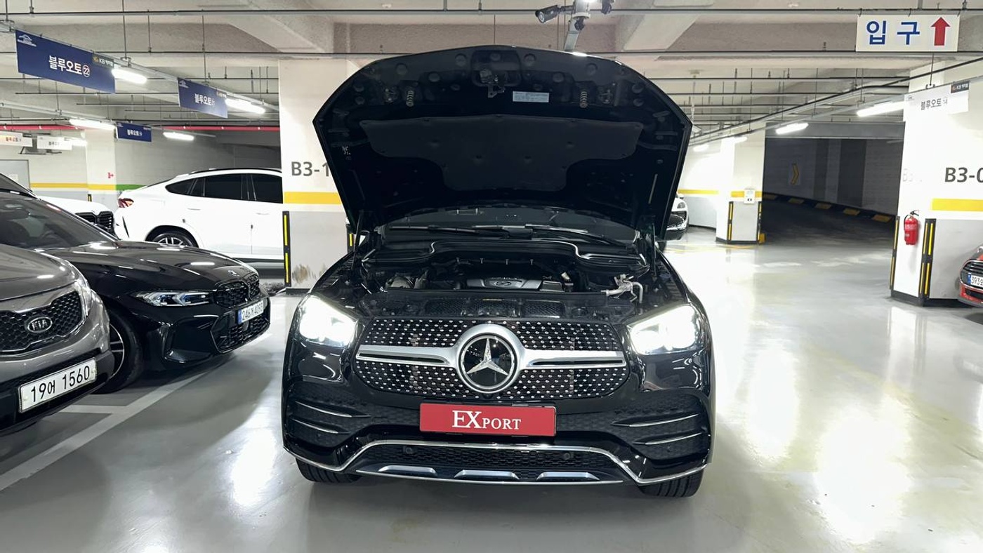 Mercedes-Benz-GLE350e Coupe