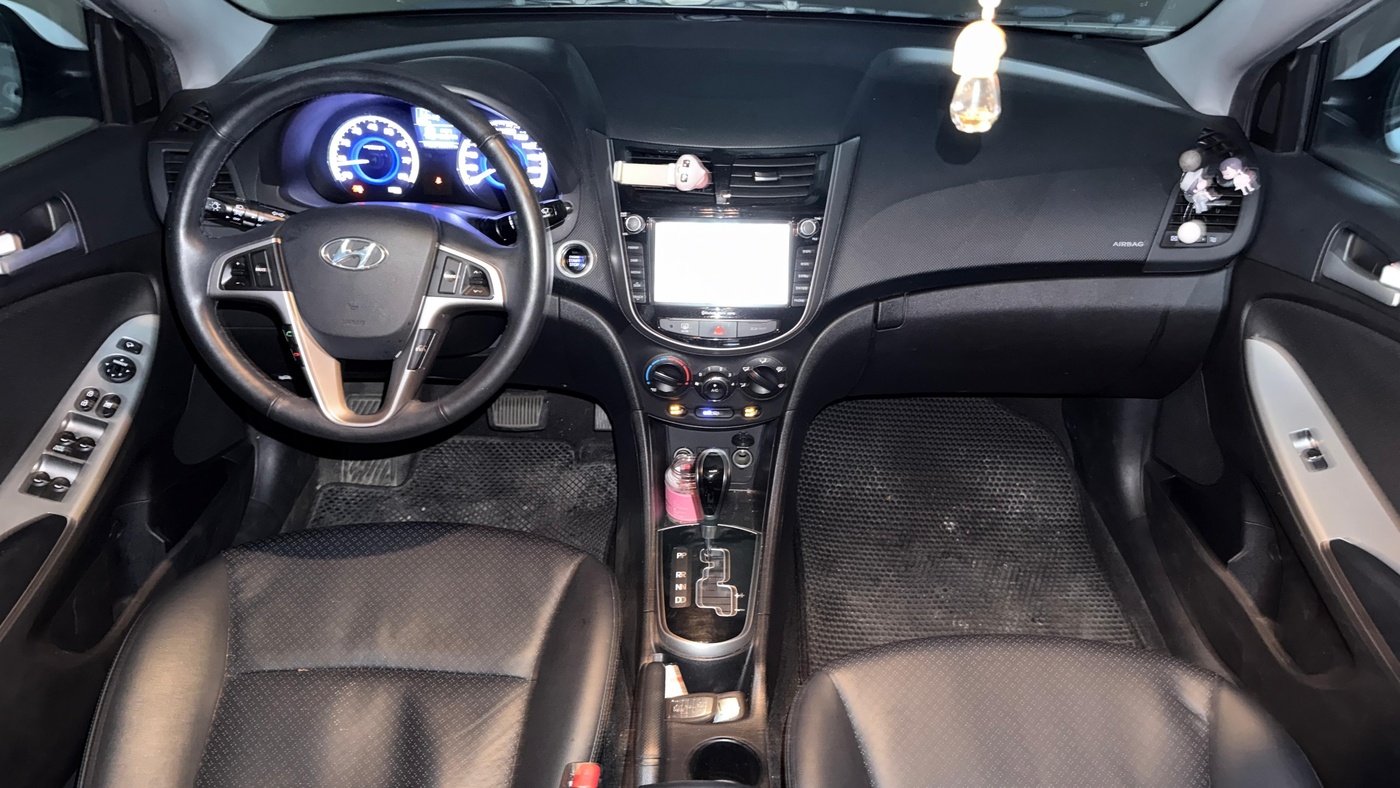Hyundai-Accent