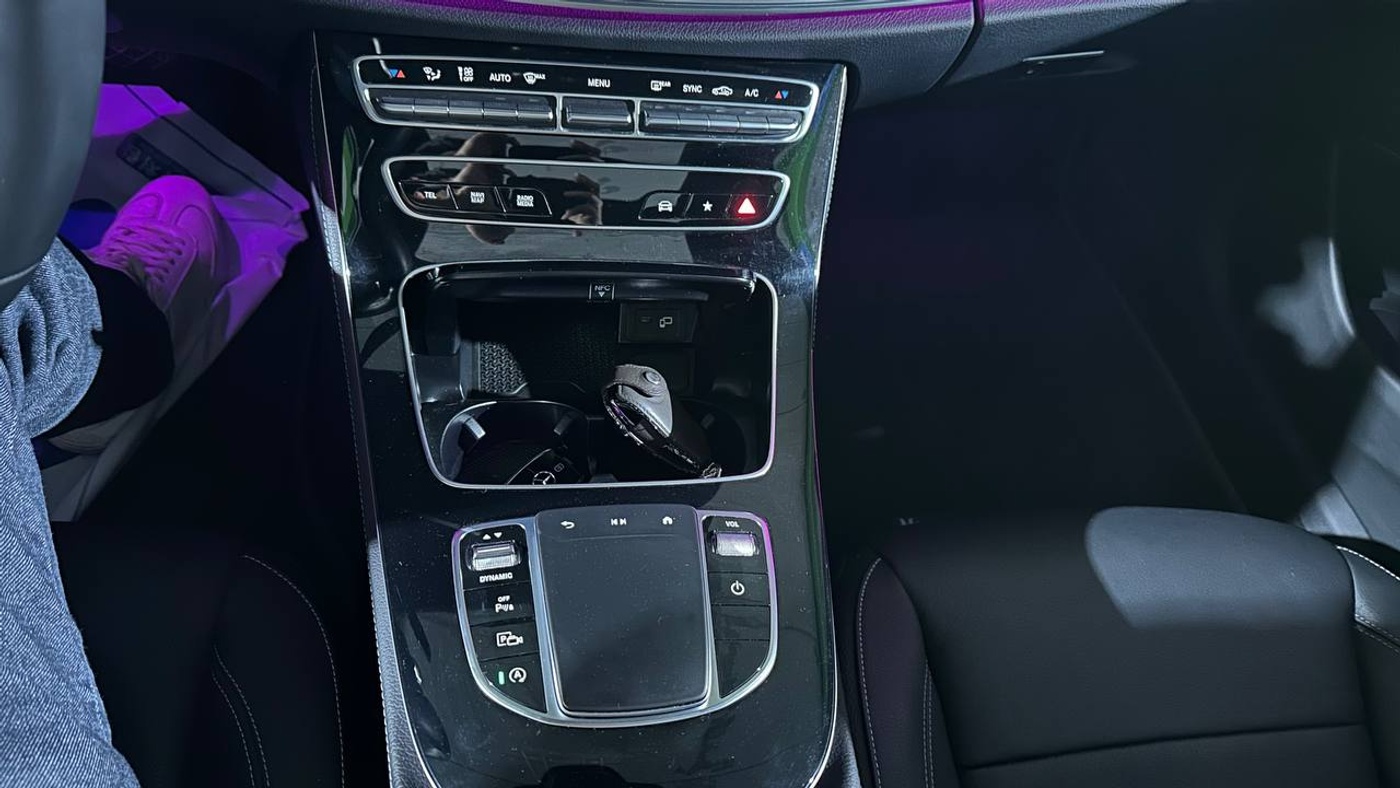 Mercedes-Benz-E250
