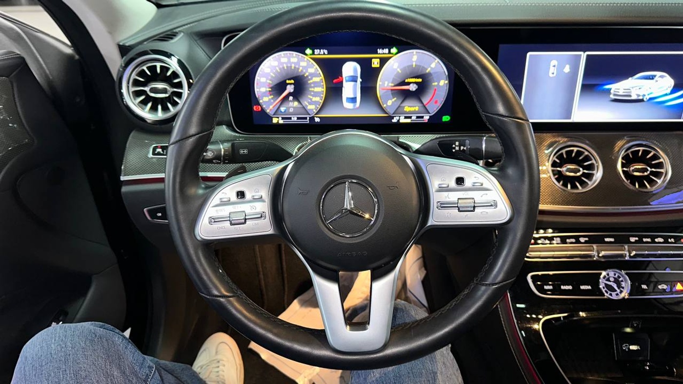 Mercedes-Benz-CLS300d