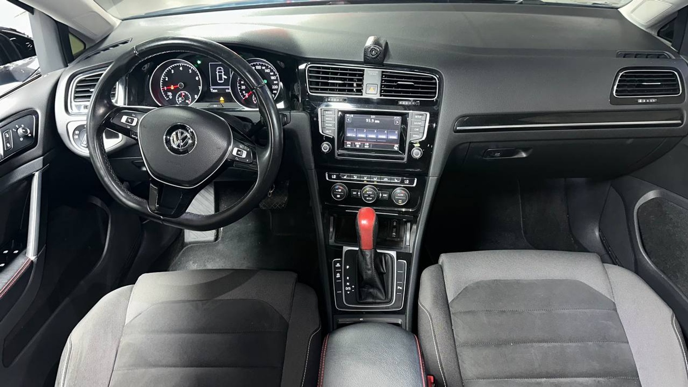Volkswagen-Golf