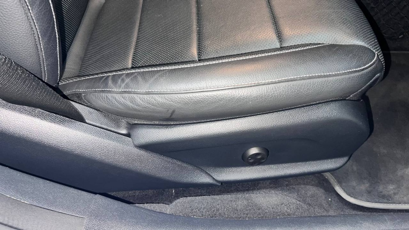 Mercedes-Benz-E300