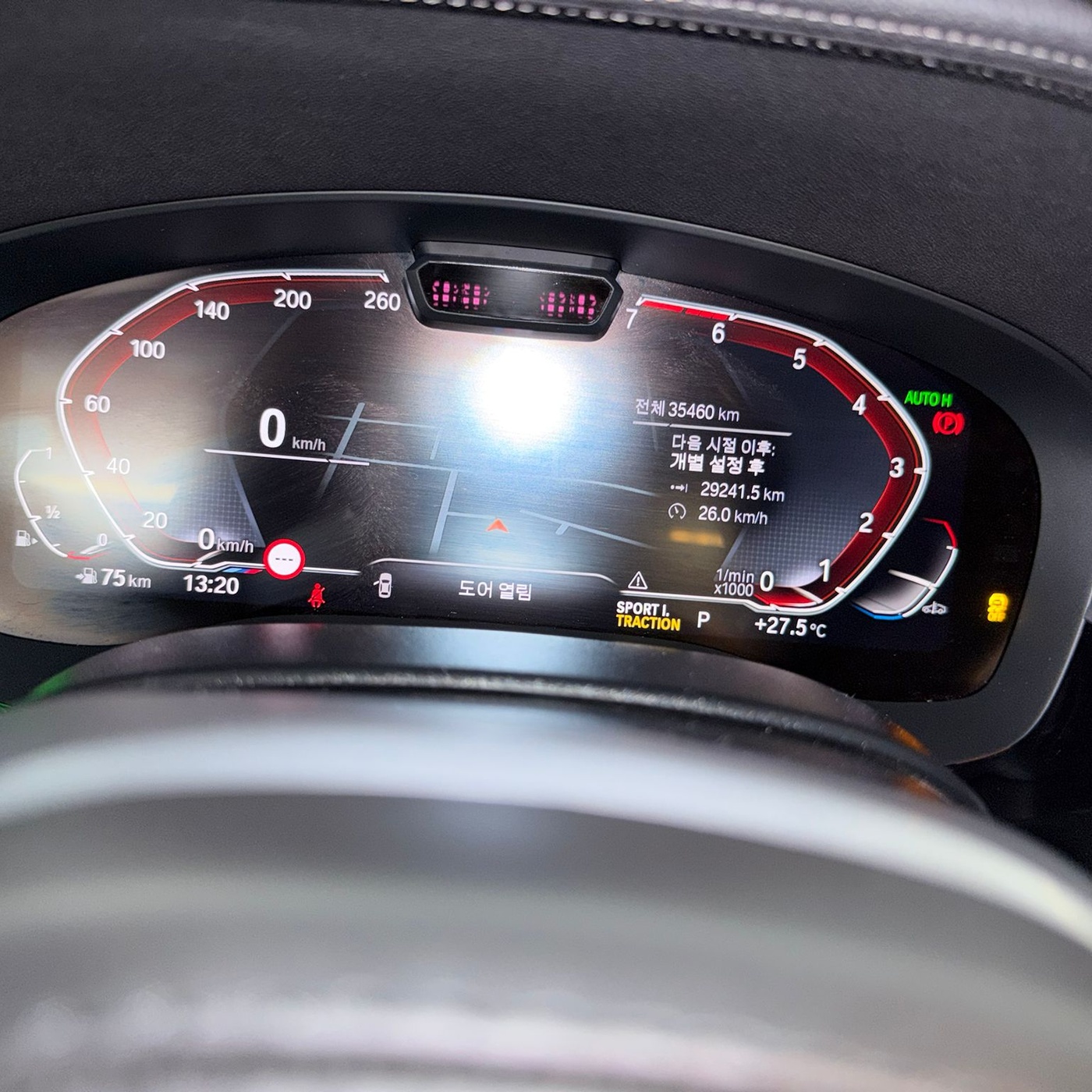 BMW-520i
