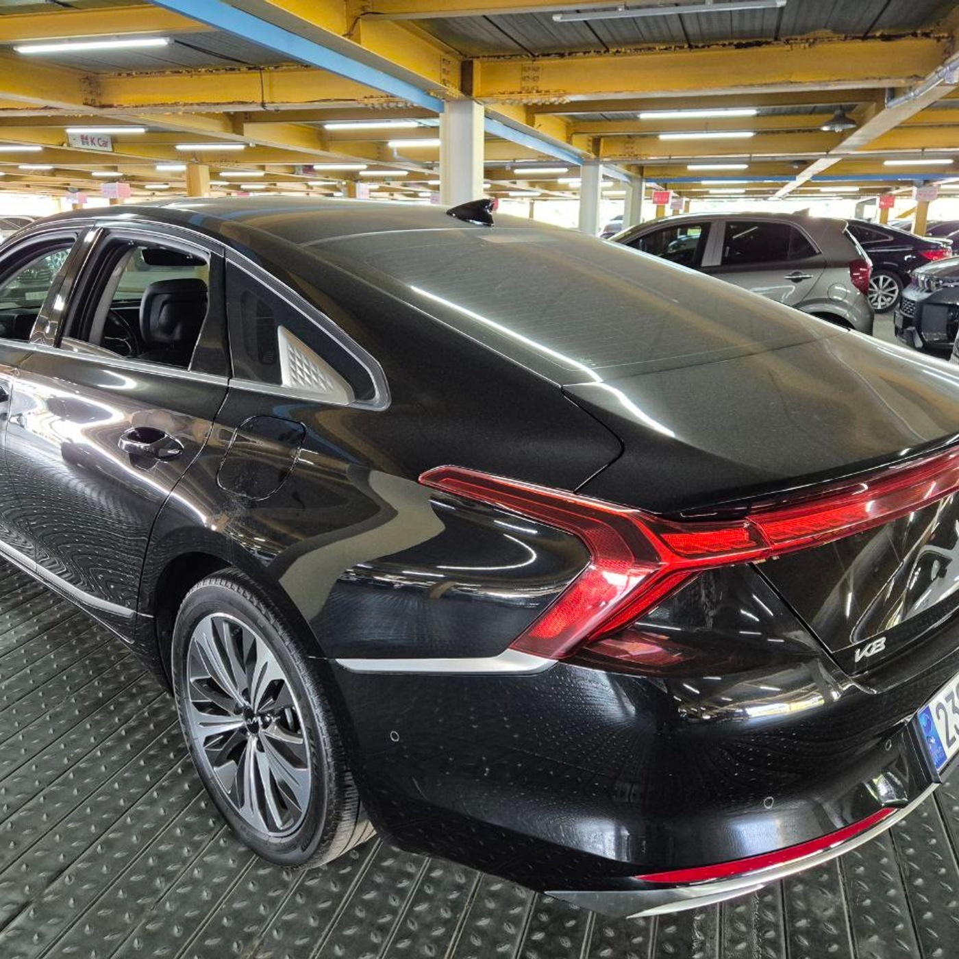 Kia-K8