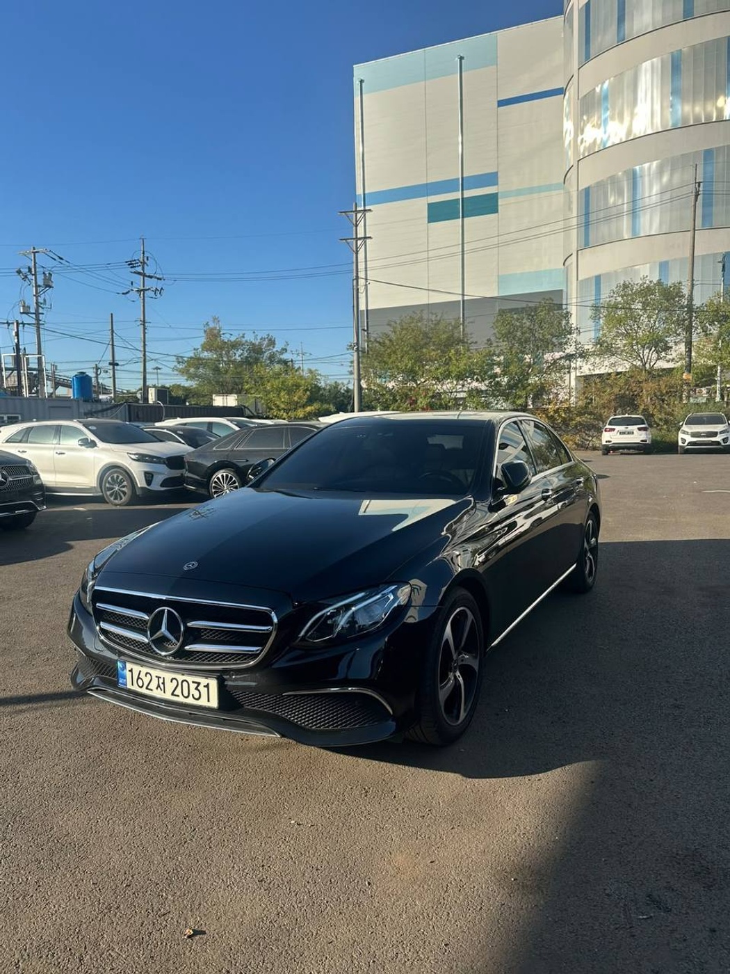 Mercedes-Benz-E250