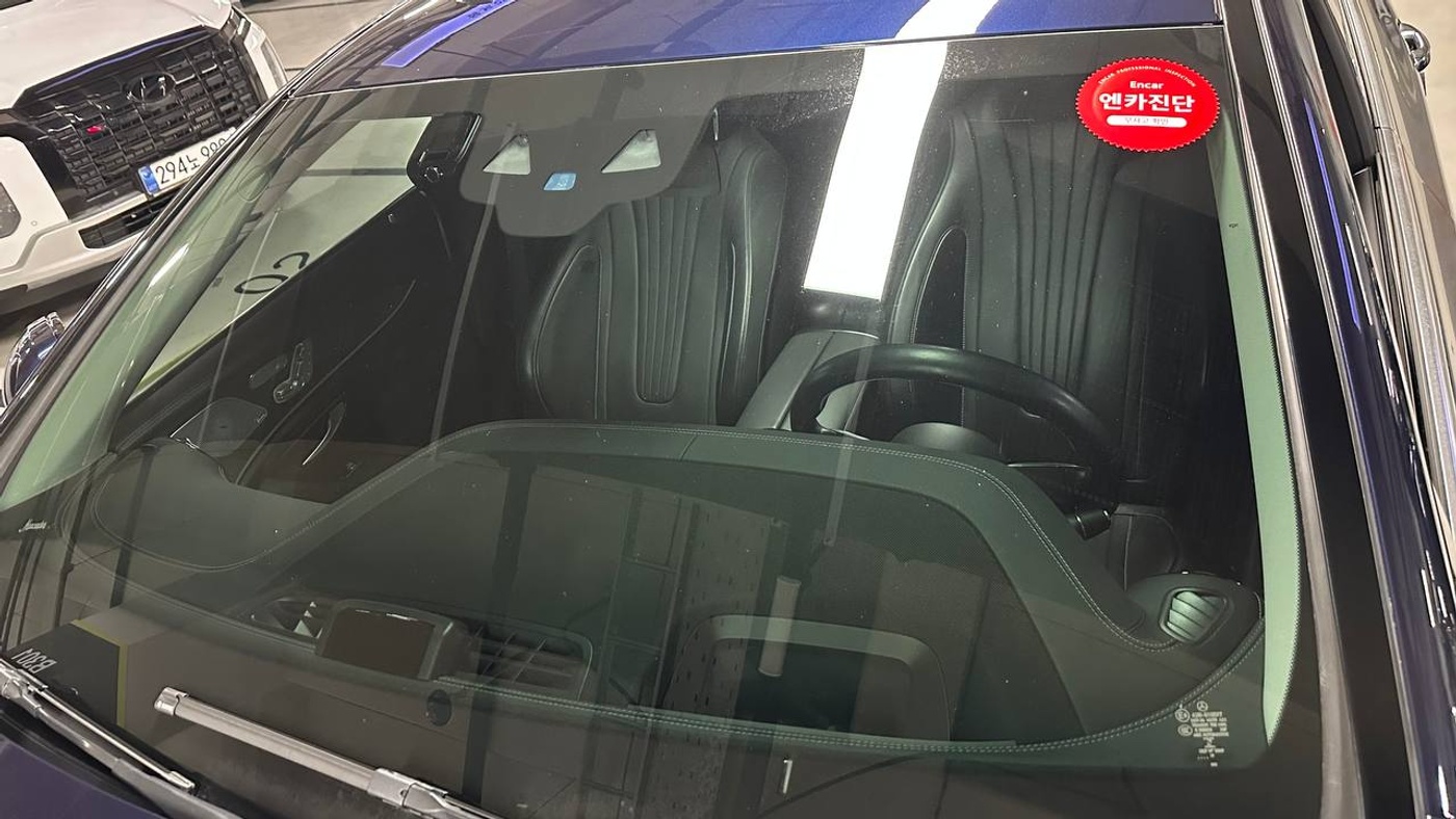Mercedes-Benz-CLS300d