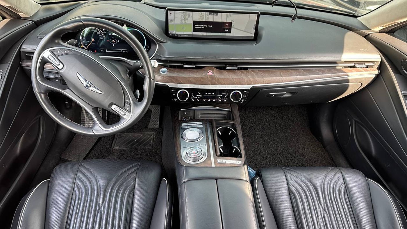 Genesis-G80