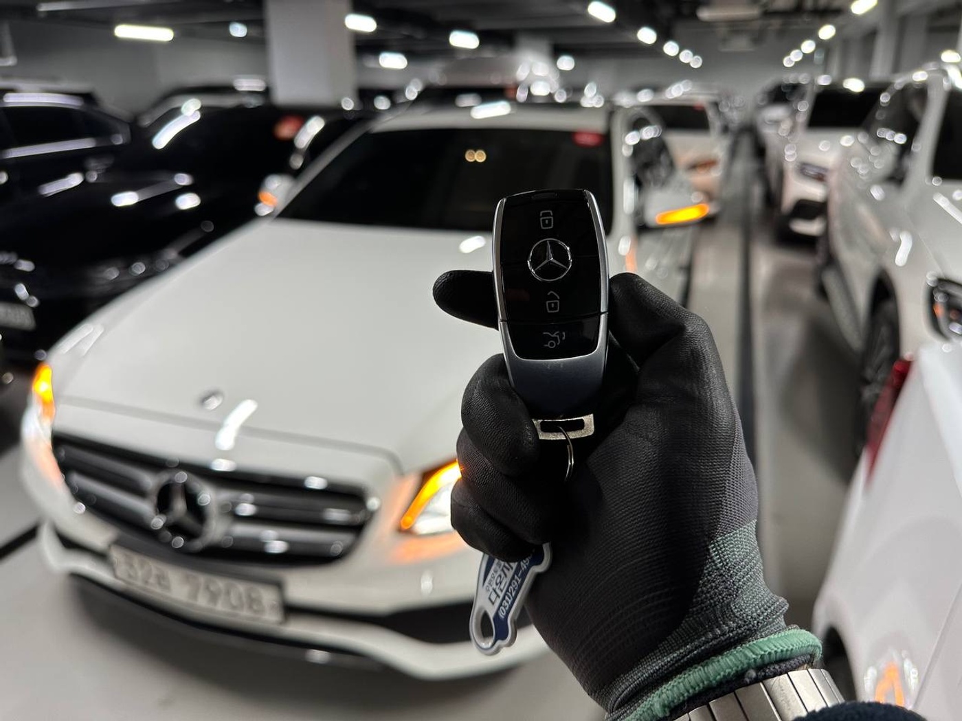 Mercedes-Benz-E220d