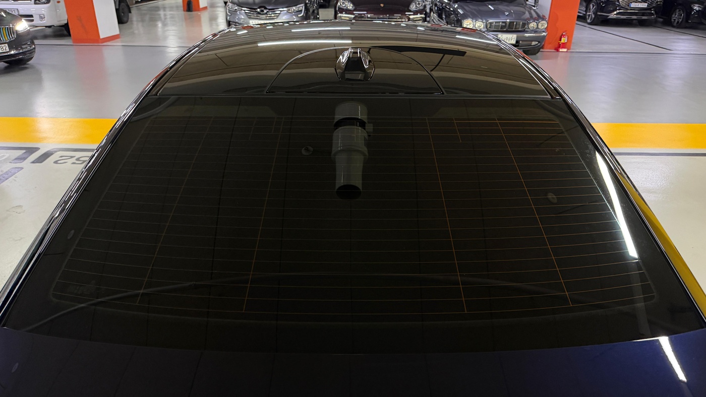 BMW-520i