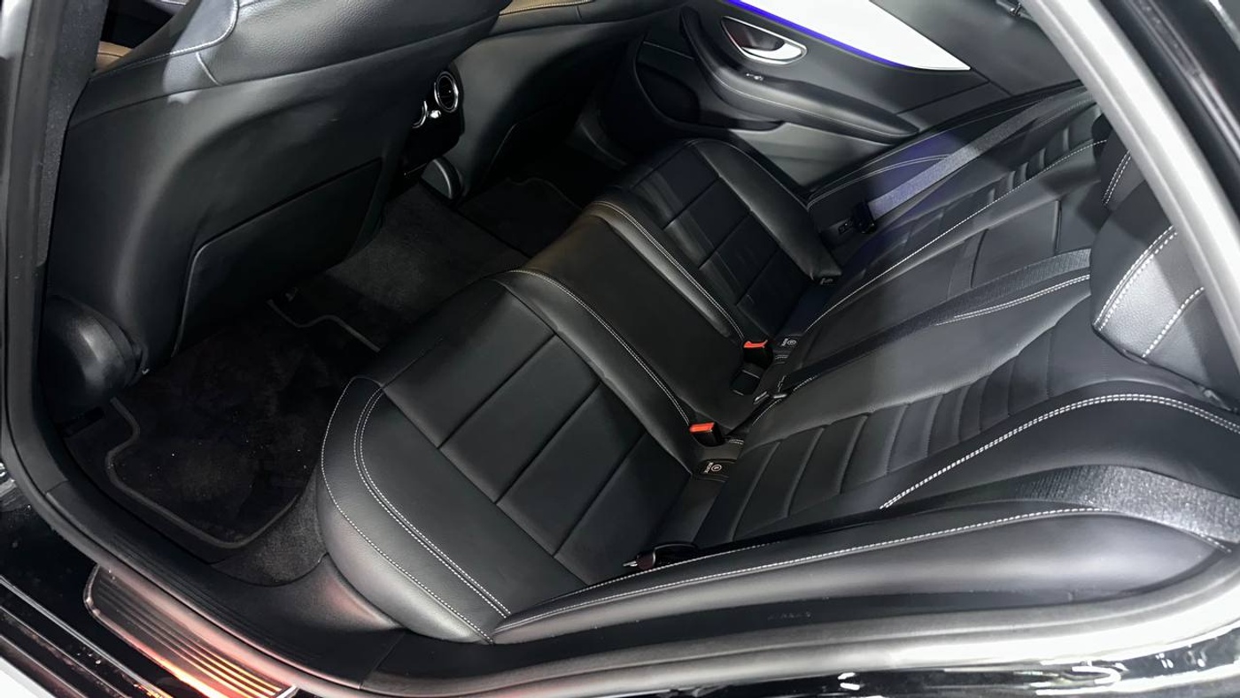 Mercedes-Benz-E250