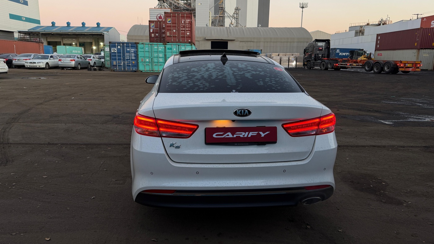Kia-K5 (Optima)