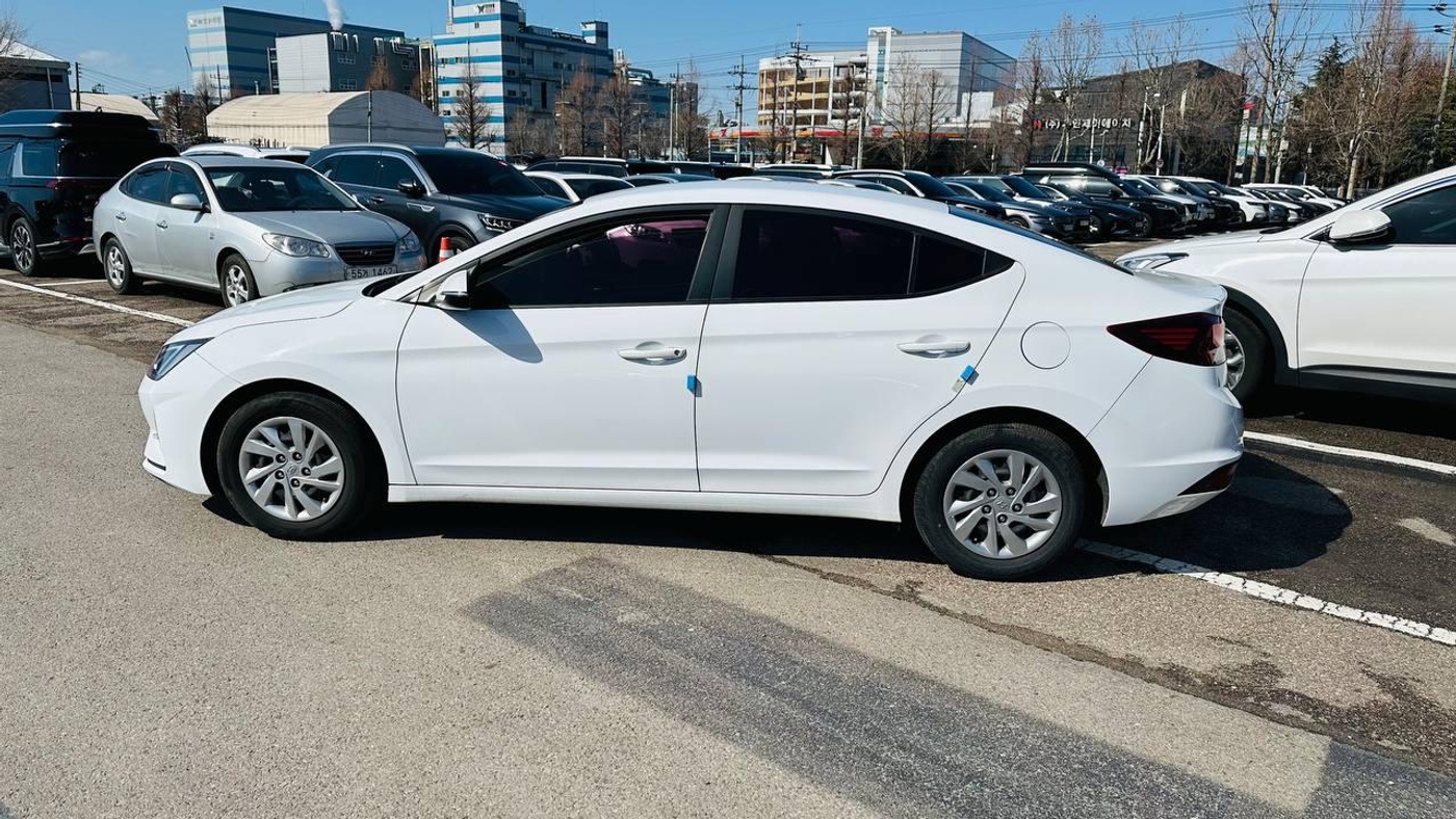 Hyundai-Avante