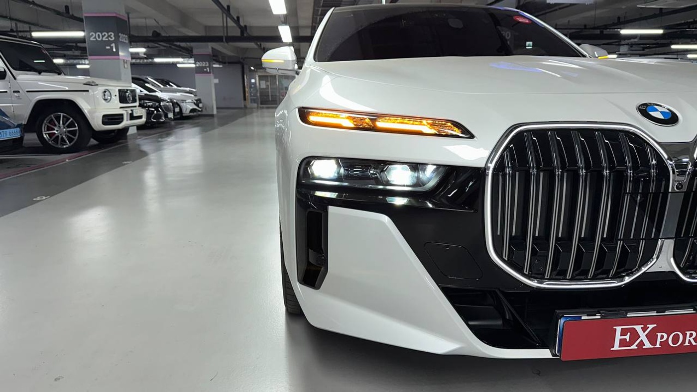BMW-740i M 스포츠