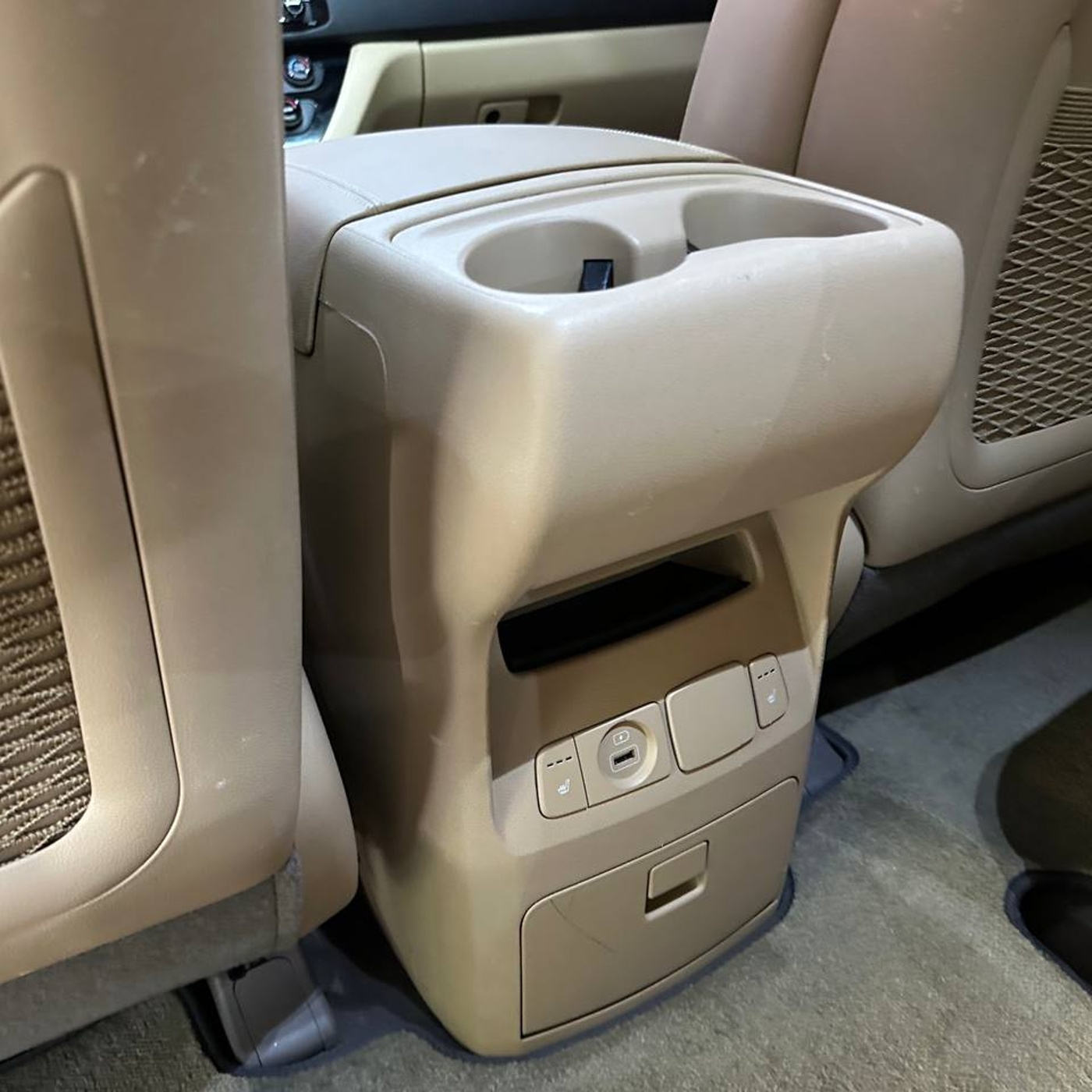 Kia-Karnival