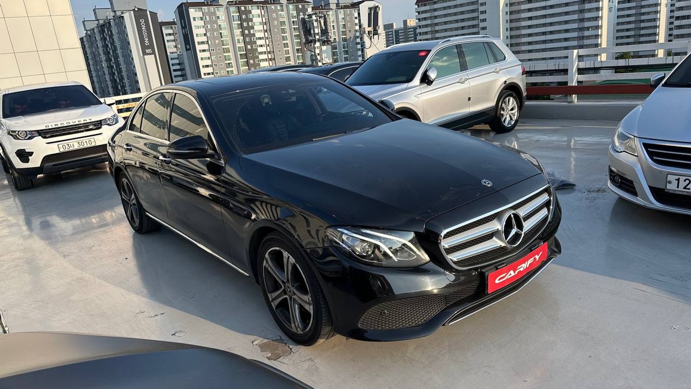 메르세데스-벤츠-E300