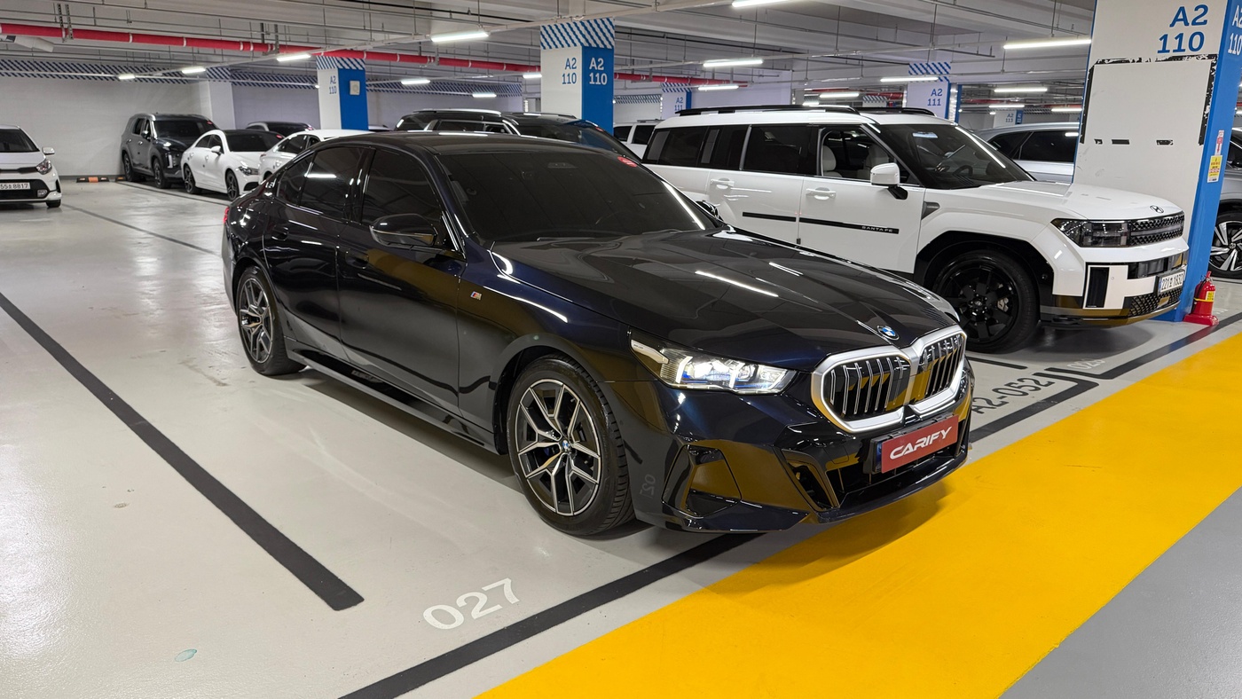 BMW-520i